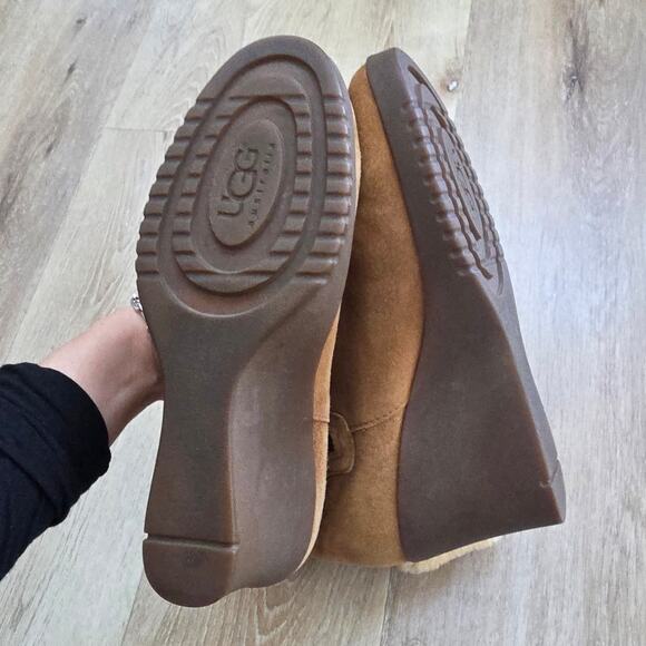 Ugg Joslyn 1941 Camel Suede Leather Wedge Shearling Boot sz 9 Winter Casual - Picture 6 of 8